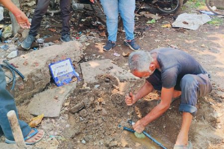 पानी बचाने नगर निगम की कार्यवाही, गाड़ी सर्विसिंग के 12 सेंटरों में दबिश देकर जल विभाग की टीम ने काटे नल कनेक्शन